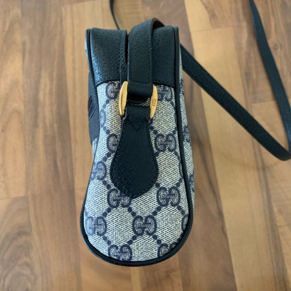 Vintage Ophidia Medium GG Supreme Crossbody Bag - Picture 5 of 8